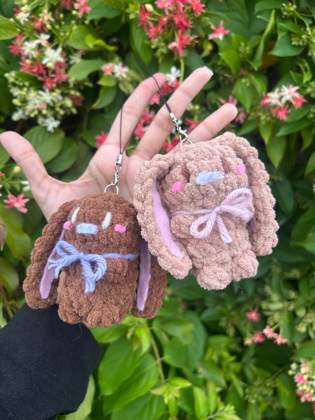 Crochet, hanmade lil bunnies, magnetic keychain set